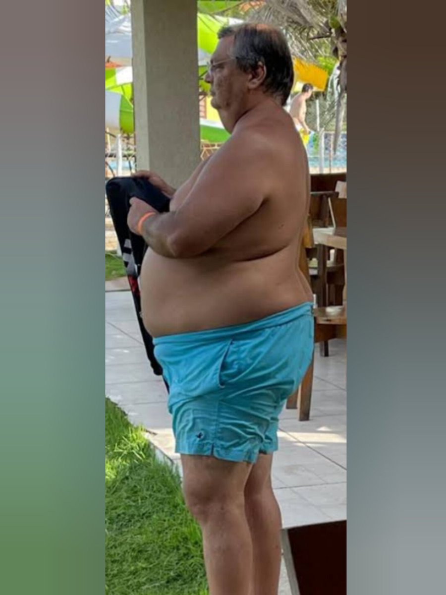 É duas levantadas da cadeira de ministro, acabou o mandato.