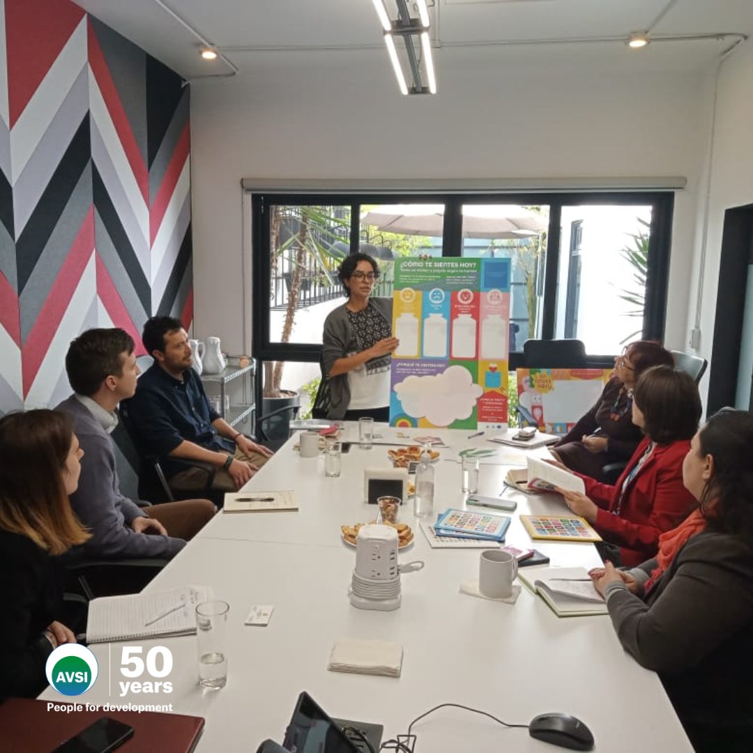 AVSIUSA's tweet photo. During his visit to #Mexico, Colin Murphy, Latin America Project Officer for AVSI-USA, attended @AVSIMexico's presentation about the educational insertion model it developed with @EMPATITIS for the @EuropeanUnion12 funded Inclusion Digna project. 

#AVSI50 #BeyondDevelopment https://t.co/o2i5wcUd0L