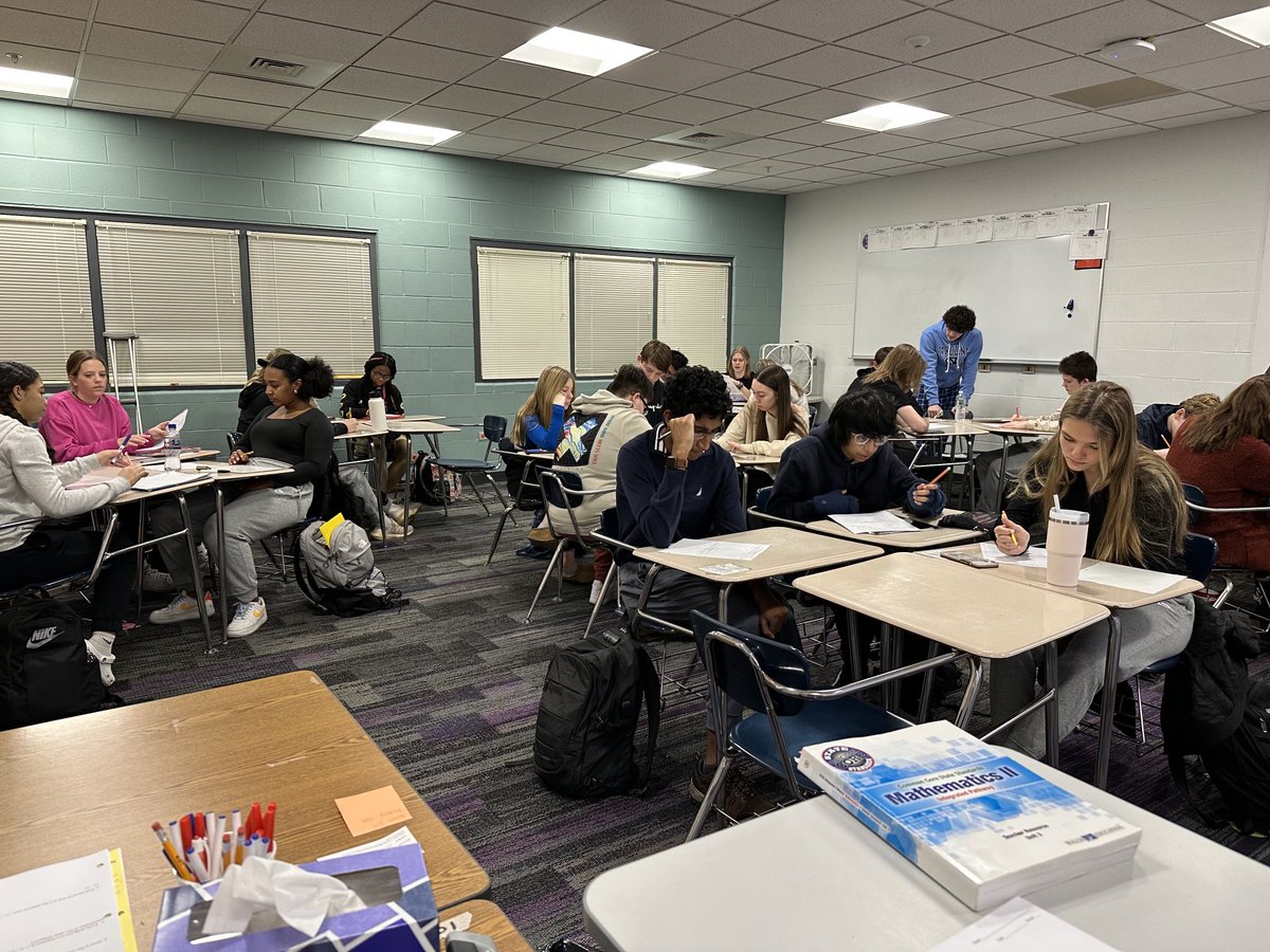 Students engaged as they teach their pods!