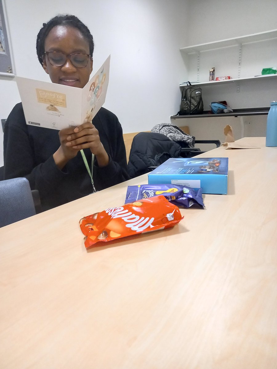 Elizabeth feeling emotional today on her last day with the Pharmacy department. She's all set for her 2nd placement Monday :) @NCAlliance_Jobs <a href="/SalfordCO_NHS/">Salford Care Organisation</a> <a href="/weare_pure/">Pure Innovations</a>