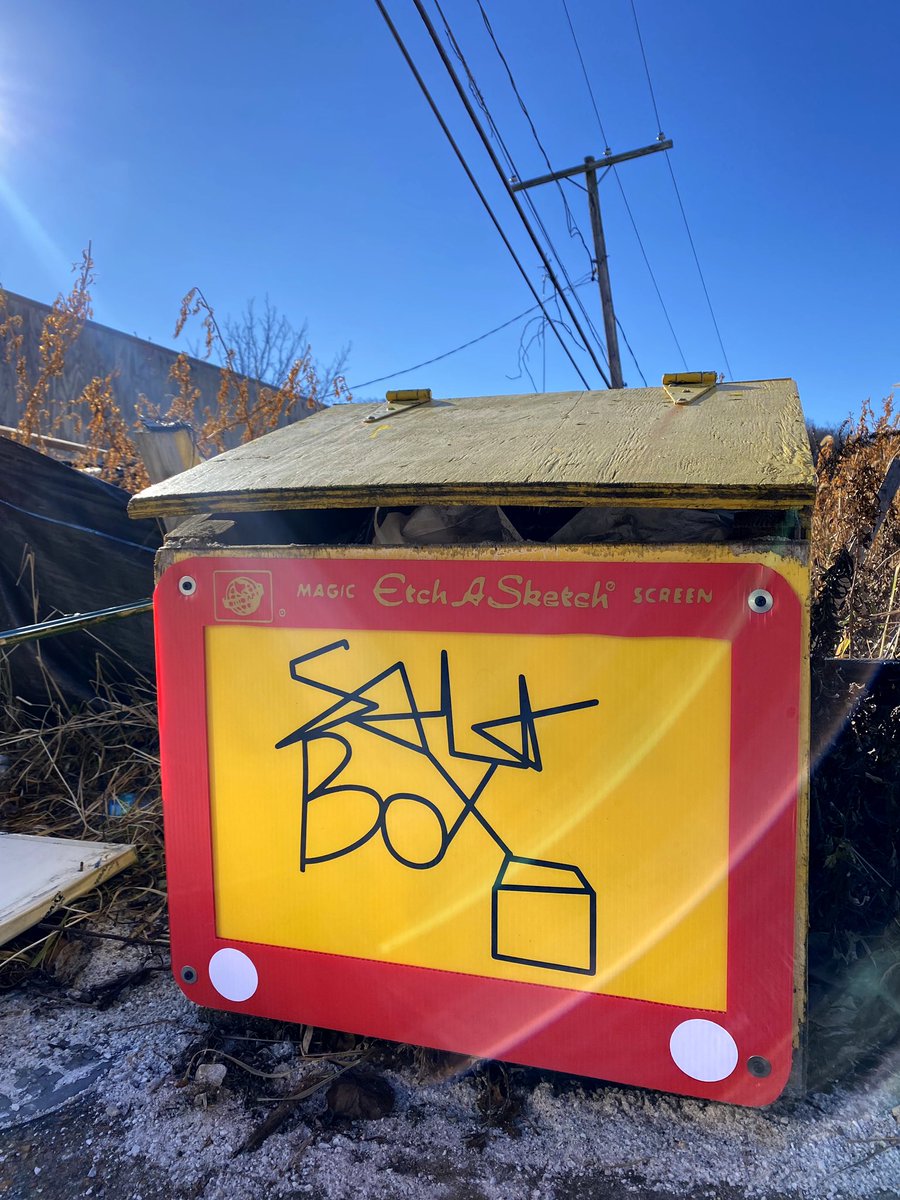 thebrokenplate's tweet image. Another nod to the art supplies of my youth. Spent many hours with an Etch A Sketch and still never got better. Sometimes it’s about the process and not the final outcome. #etchasketch #80stoys #baltimoresaltbox #baltimore @chuckstradingpost