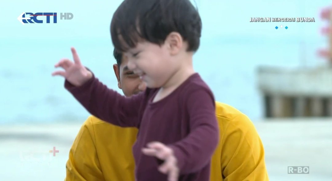 gorden_ponpel's tweet photo. Askara 💙🥲
Adek happy banget 💙💙💙

#IkatanCintaEp1022 https://t.co/JzAoYyxFZX