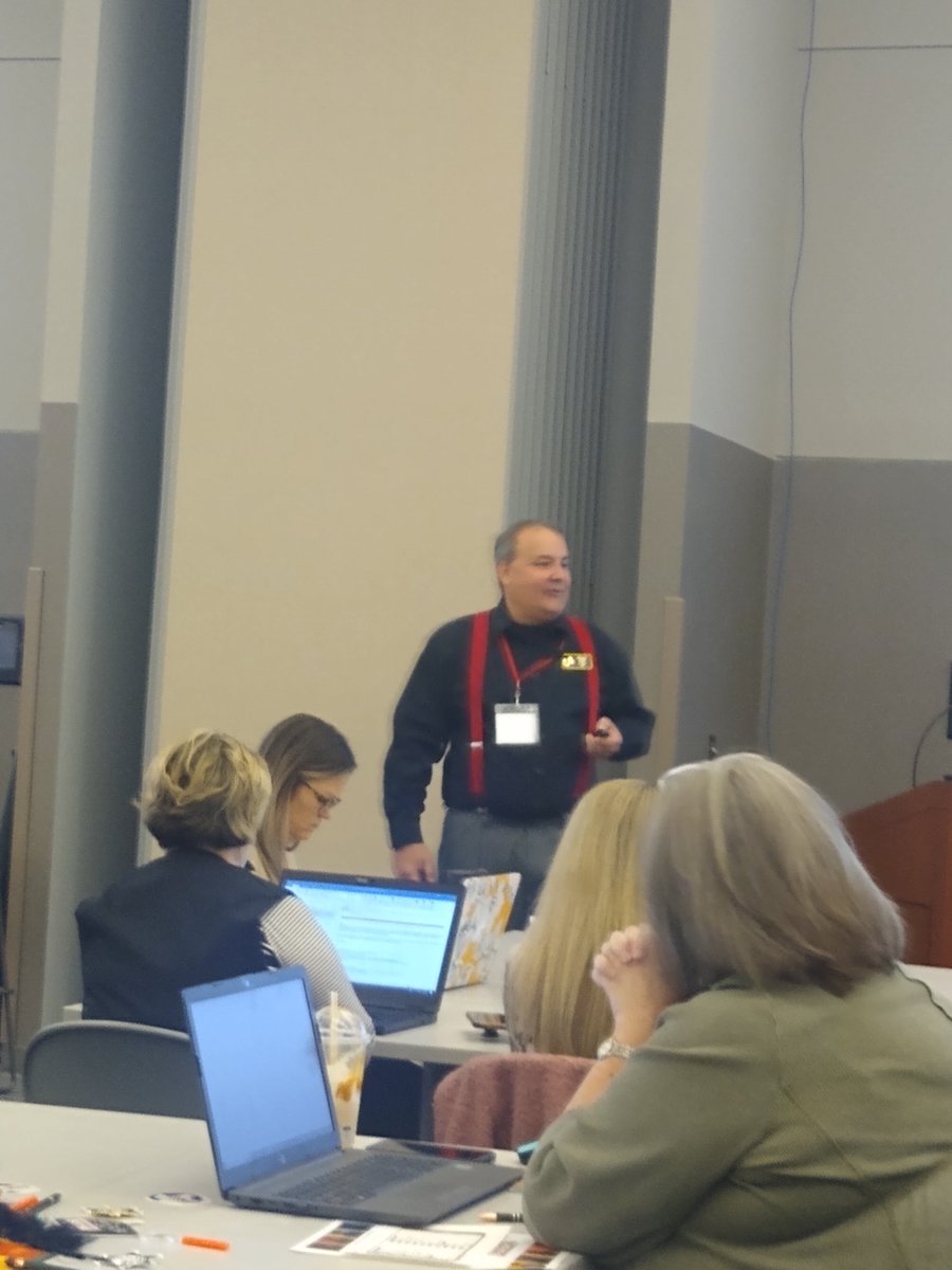 tmeieredu's tweet photo. TSNAP president Thomas Negri ready for today's conference. @tsnaptalk #ADSConnects #tsnaptalks https://t.co/rYBOQVcteJ