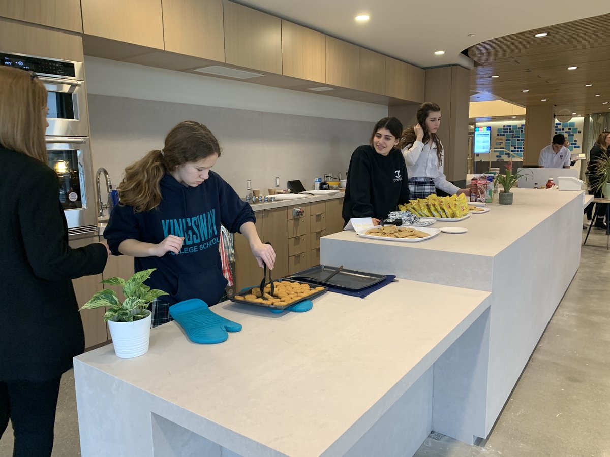 Kingsway College School tweet media