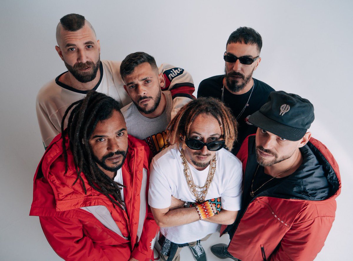 CanalRapRJ's tweet photo. Cone Crew voltou!

Depois de quase 7 anos sem música nova o grupo anuncia seu retorno a cena e já com 2 lançamentos “Bug do Milênio” e “Hino”. https://t.co/Jf0SmNyTWT