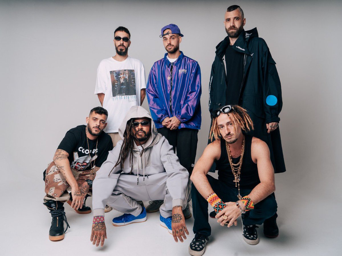 CanalRapRJ's tweet photo. Cone Crew voltou!

Depois de quase 7 anos sem música nova o grupo anuncia seu retorno a cena e já com 2 lançamentos “Bug do Milênio” e “Hino”. https://t.co/Jf0SmNyTWT