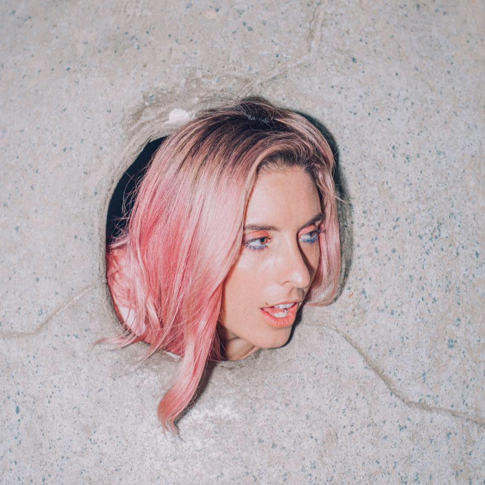 Delighted to announce that Melbourne-based singer-songwriter @merpiremusic will be joining <a href="/ailbhereddy/">Ailbhe Reddy</a> at <a href="/Moth_Club/">MothClub</a> on 18th April! 🔮

Tickets remain below 🎟👇 rockfeedback.seetickets.com/event/ailbhe-r…