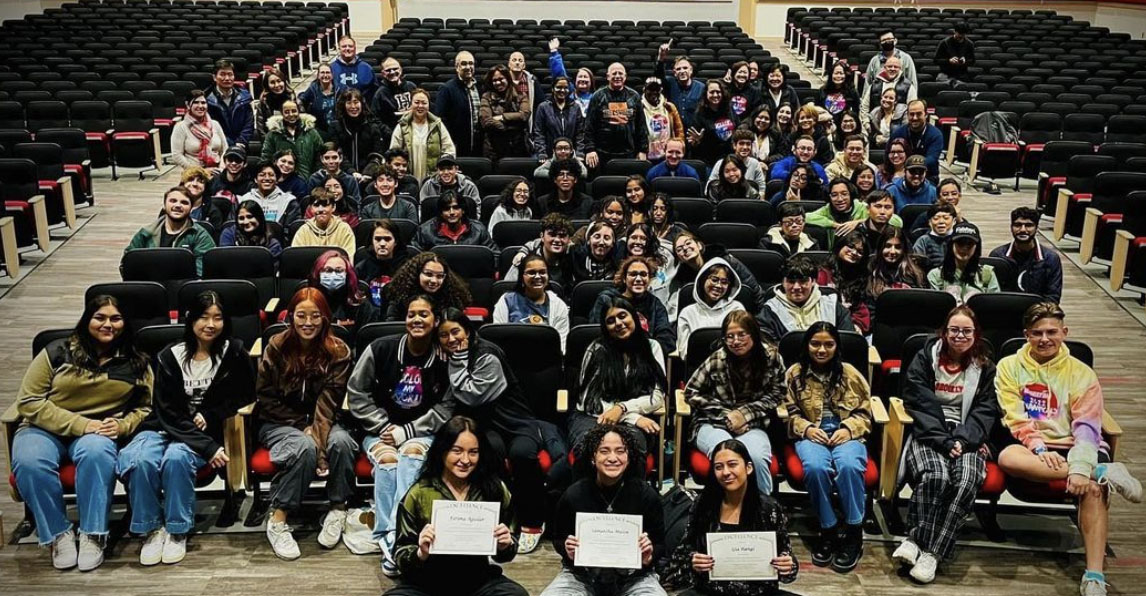 HicksvillePS's tweet photo. At last night's meeting, the Board of Education recognized the 2022 Marching Band. The Marching Band watched the meeting live at the High School as a few students represented and received the certificates. 🧡🖤 https://t.co/BfCfniqWPx