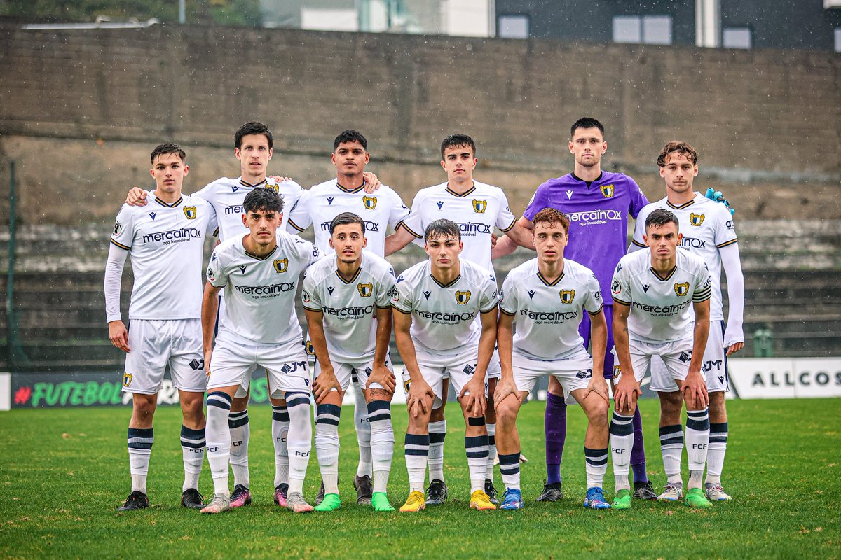 🗓 Definido sorteio da segunda fase da Liga Revelação
ℹ  Conhece o calendário dos sub-23 em bit.ly/3R5XB6h 

⚪🔵 #PeloNossoSímbolo #amordeperdicao #LigaRevelacao