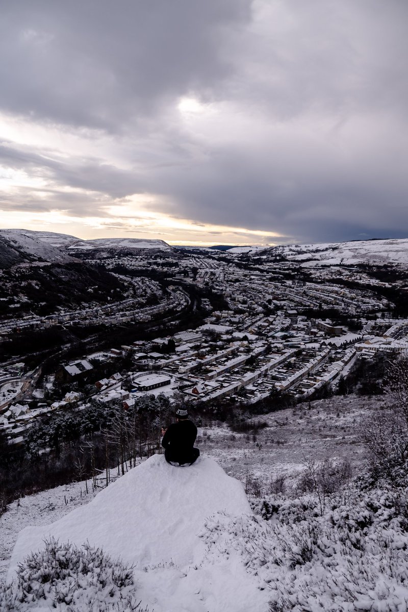 Rhys  Jones tweet media