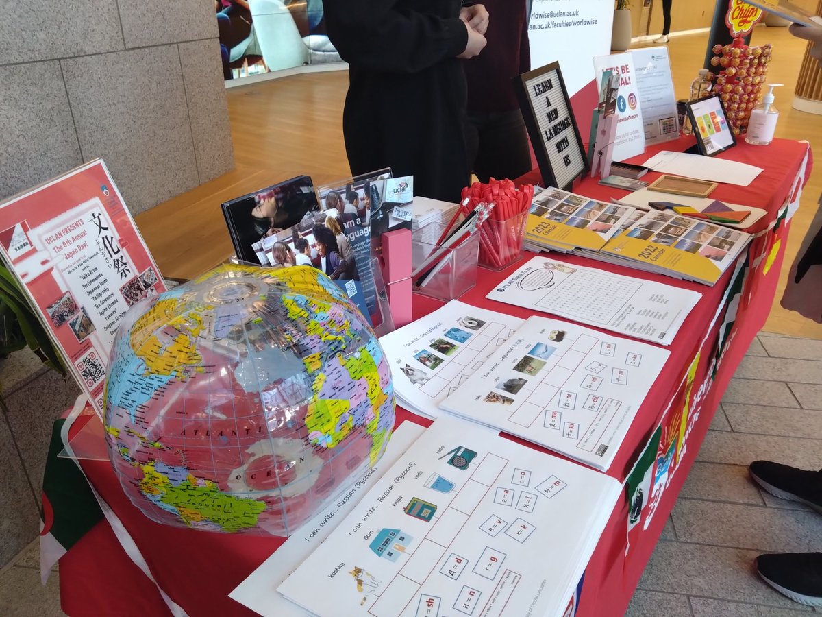 WorldwiseCentre's tweet photo. Drop in and say hello to us here at the Student Centre @UCLan Come along to try your skills at games, find out about language learning opportunities, support and resources to develop global skills at #UCLan.
#Languages #BigHello https://t.co/ZGFLKFTpMm