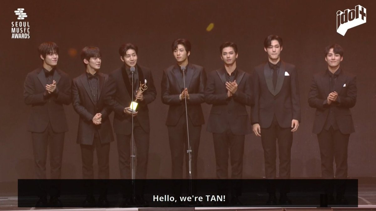 jjunmongg's tweet photo. TAN won their first award on their 400th days after the team was formed 😭 I couldnt be more prouder than this, they worked so hard for it 😭😭❤️‍🔥❤️‍🔥 CONGRATS MY BOYS!!!! 

#티에이엔 #TAN @tan__official_ https://t.co/cCpDOpy5Ra