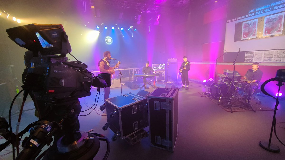 Pro-Time Broadcast (@protimeav) on Twitter photo Voor diverse opdrachtgevers gisteren en vandaag als vanouds weer aanwezig op #esns2023. Gisteren een livestream en aftermovie voor <a href="/eufestawards/">European Festival Awards</a> en <a href="/gadget_zh/">Gadget Entertainment Group AG</a> . En de komende twee dagen nog voor <a href="/Smidbeeldgeluid/">Smid Beeld en Geluid</a>. Voor diverse opdrachtgevers gisteren en vandaag als vanouds weer aanwezig op #esns2023. Gisteren een livestream en aftermovie voor <a href="/eufestawards/">European Festival Awards</a> en <a href="/gadget_zh/">Gadget Entertainment Group AG</a> . En de komende twee dagen nog voor <a href="/Smidbeeldgeluid/">Smid Beeld en Geluid</a>.