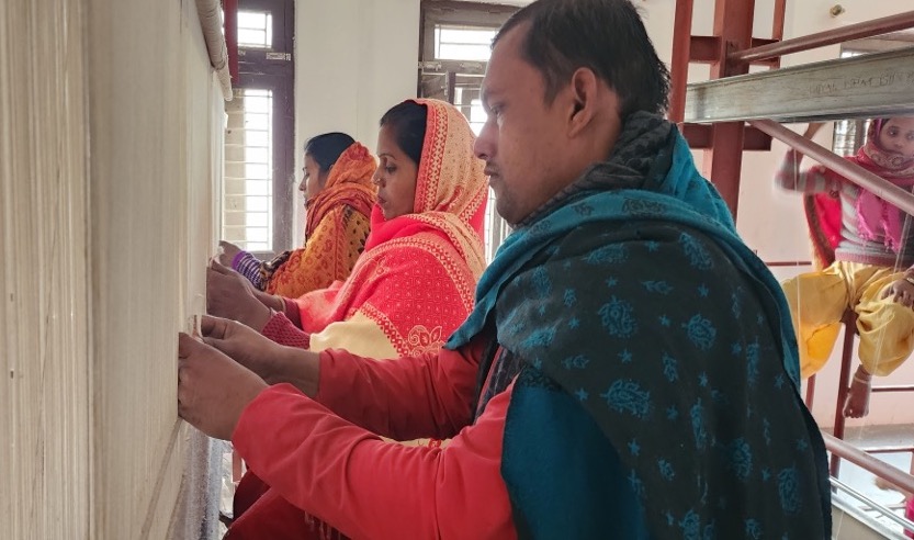 SEEP_Programme's tweet image. Partnership Update: Enabling skilling & employment of PwDs in carpet weaving via a newly set up facility in Malangawa, Sarlahi specially designed to cater to PWDs’ skilling needs. 100+ PwDs will be skilled & placed in carpet value chain jobs by Label STEP by 2023. @UKinNepal
