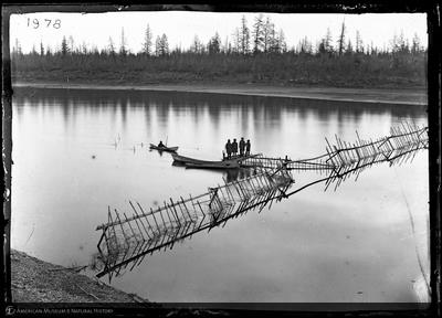 A little gem from #Siberia. Picture from the early 19th century one of the indigenous fish weir in northern Siberia. #fishweirs #histsci, #oceanhist, #envhist