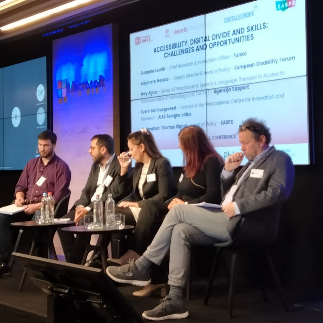 fresno_es's tweet image. 🗣 &quot;Accessibilitech is not just tech, it’s so much more, it has to do with having the possibility of living independently and having that choice&quot;. Susanna Laurin de @FunkaNu

📍 Ayer, el #EquipoFresno asistió a la conferencia final del proyecto 🇪🇺 #Accessibilitech en Bruselas.