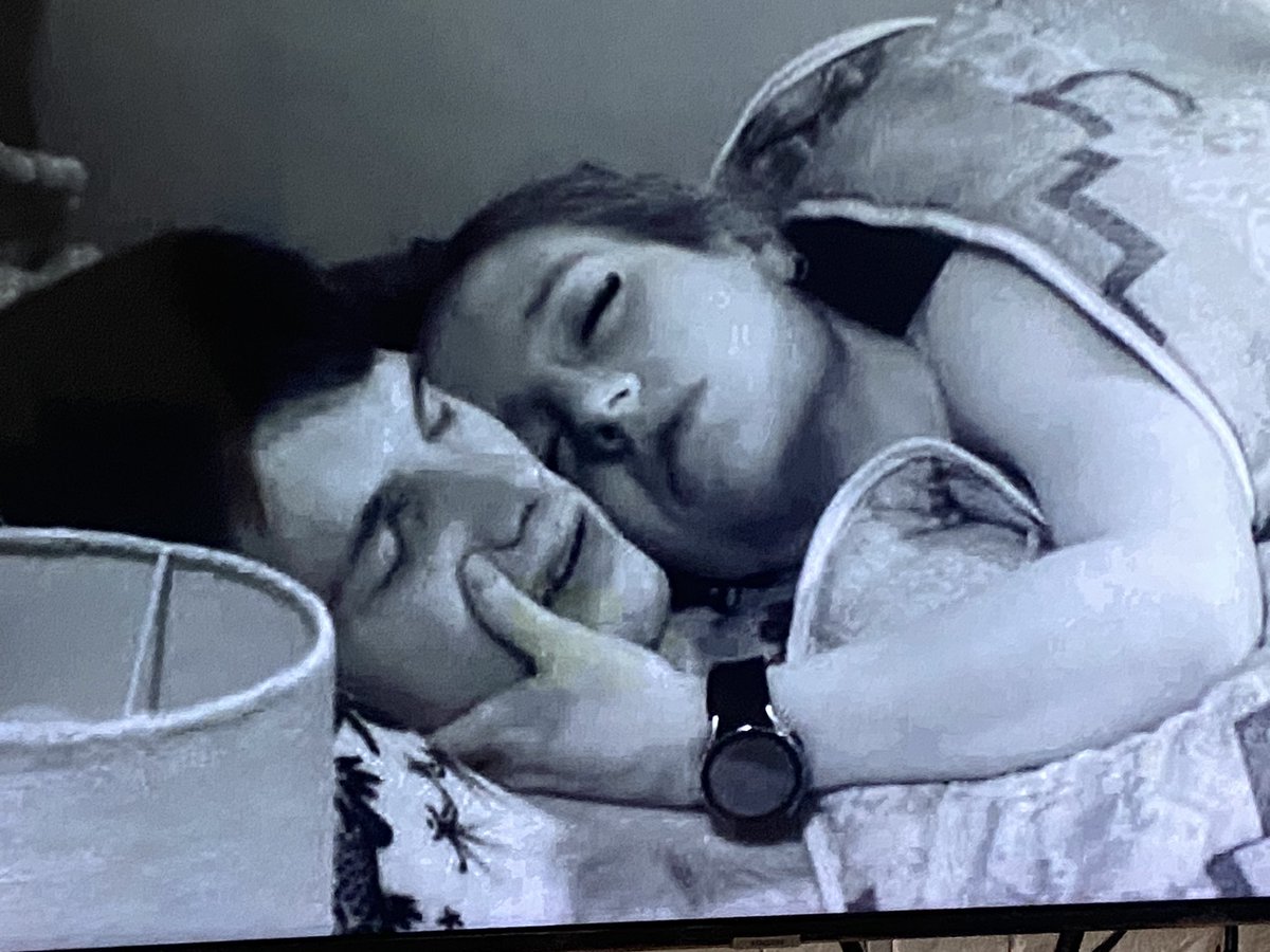 vaidesmaiar's tweet photo. Ah o amor #BBB23 https://t.co/yeN8fGPTnU