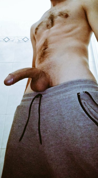 @Pornhub  @pornhubmodels #bigdicksdaily  😅😈 https://t.co/RSJEnvSeFr<a class="tags" href="/tag/pornhub">@pornhub</a><a href="/tag/bigdicksdaily"class="tags">#bigdicksdaily</a>