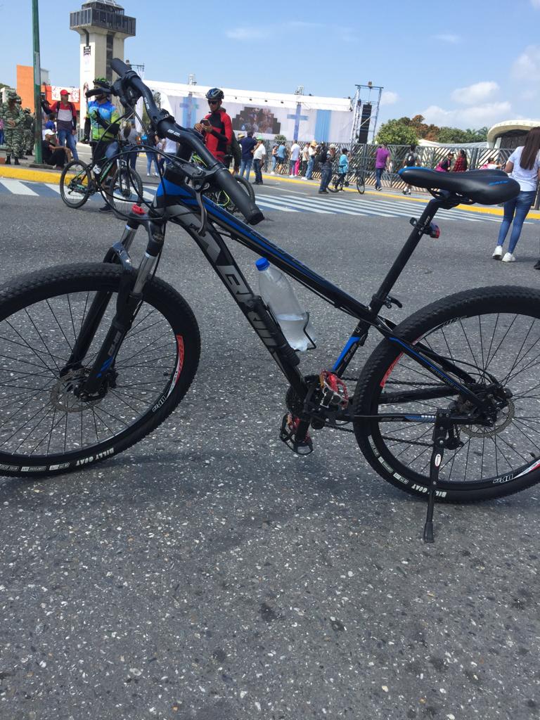 José V. Rodríguez G tweet media