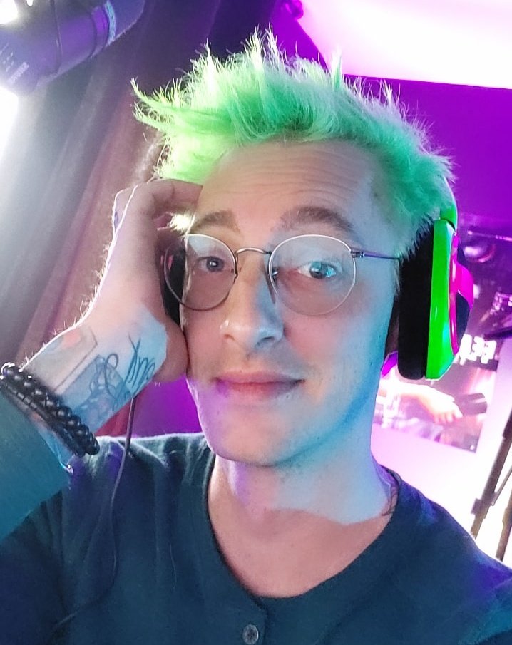 Raz (Razzortainment) / Twitter