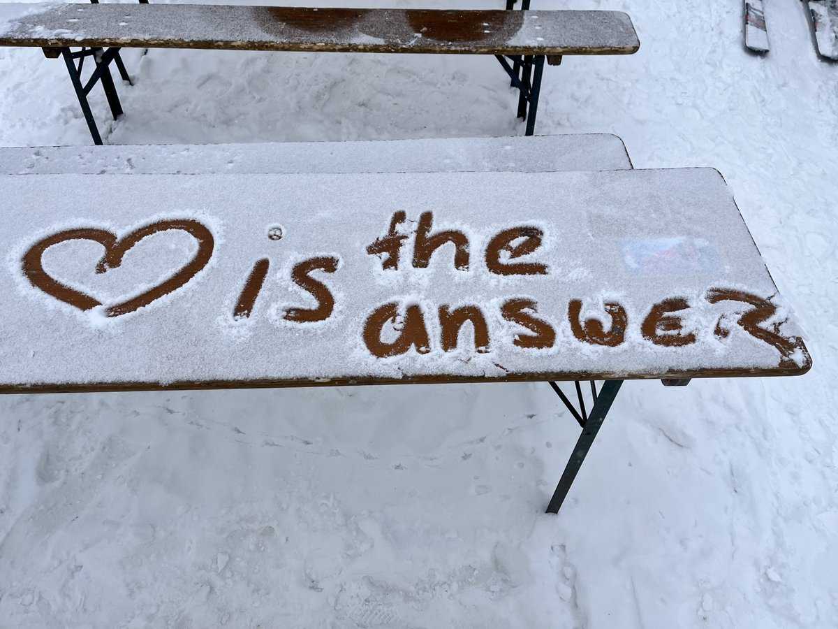 zippermichael70's tweet image. Good morning #kriegstreiber Only ❤️ is the answer #noweapons #peace