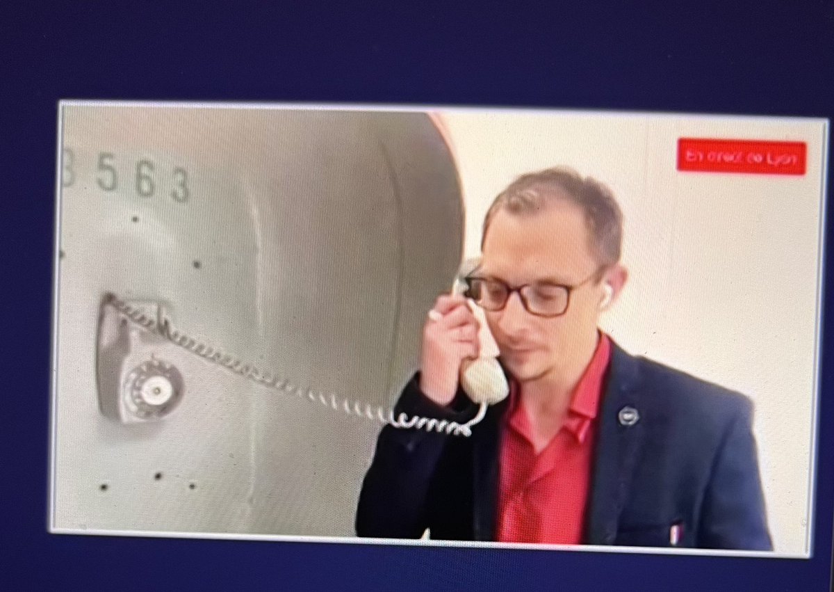 Un remake de « Service Après-Vente des émissions » d’Omar &amp; Fred allias <a href="/ArnaultChatel/">Arnault Chatel</a> ? 🤓 <a href="/HUBInstitute/">HUB Institute</a> <a href="/EFAP_/">EFAP</a> <a href="/MBADMB/">mbadmb</a> 

#VisionaryDay #Transfonum #SAV #OmarSy #FredTestot