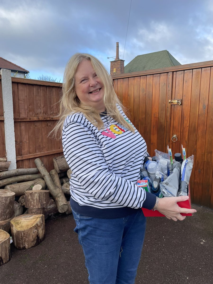Helencoop2022's tweet photo. Happy to help out a local charity, The Little Red Box, yesterday with donations from the Fylde Road Co-Op to help young men in the local area. Lovely to meet Mandy too! @tlrbox21 @EgletonKaren @coopuk #itswhatwedo https://t.co/O3wumNR2aF