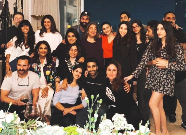 QueenBollywoods's tweet photo. Kapoor's seems to be not leaving a single opportunity for a fun get together. #KareenaKapoorKhan #SaifAliKhan #KarismaKapoor #RanbirKapoor #AliaBhatt #ShwetaBachchan #AgastyaNanda #NavyaNaveliNanda #ArmaanJain #Anissa #AadarJain  #RimaJain #KunalKapoor #NeetuKapoor, among others. https://t.co/Eq3hevGAFy