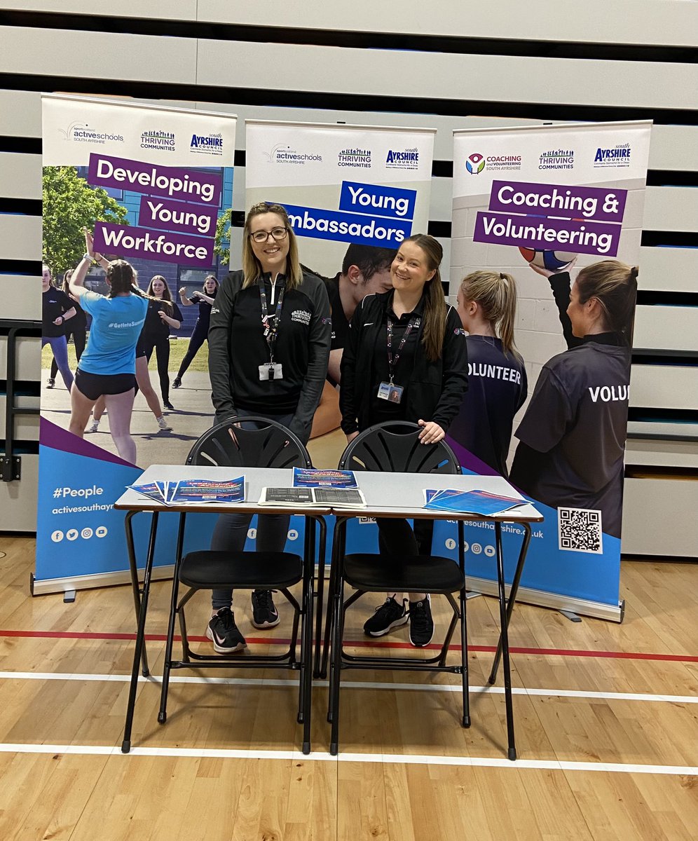 Amiee and Kirsty are at <a href="/QMAOfficial/">QueenMargaretAcademy</a> Careers event today promoting Leadership opportunities, careers in sport and the opening of the next phase of the Leadership Academy 🏅
#ThrivingCommunities #DYW #YoungLeadersinSport #People