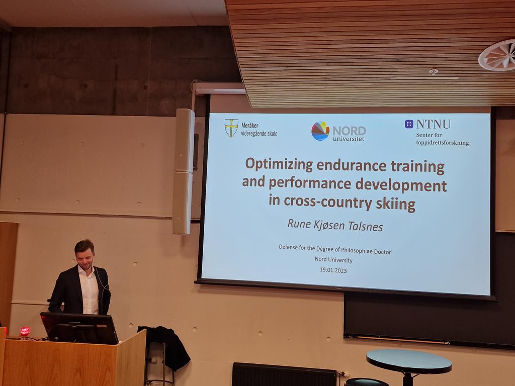 Øyvind Sandbakk tweet media