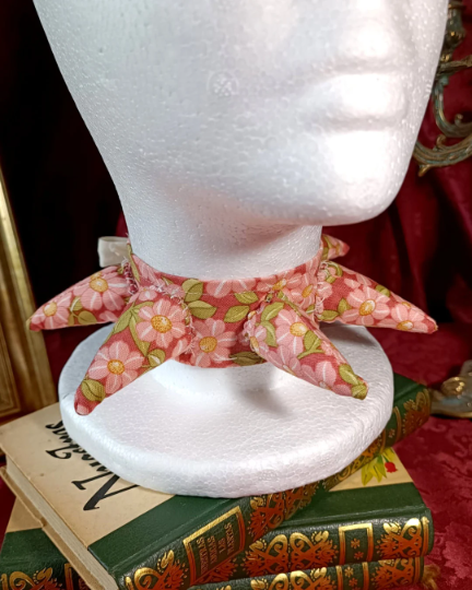 Lechatetrange's tweet photo. T'agraden els chockers amb punxes? I els estampats florals?
Si es així, t'animem a que aconsegueixis aquest meravellós chocker amb estampat floral!
Només al nostre Etsy:
https://t.co/zrW0yvSi2Y
#choker #kawaii #cottagecore #LGBTArtist #LGBT #lgbtfashion #lgbtartist https://t.co/OQ7utSQaQ3