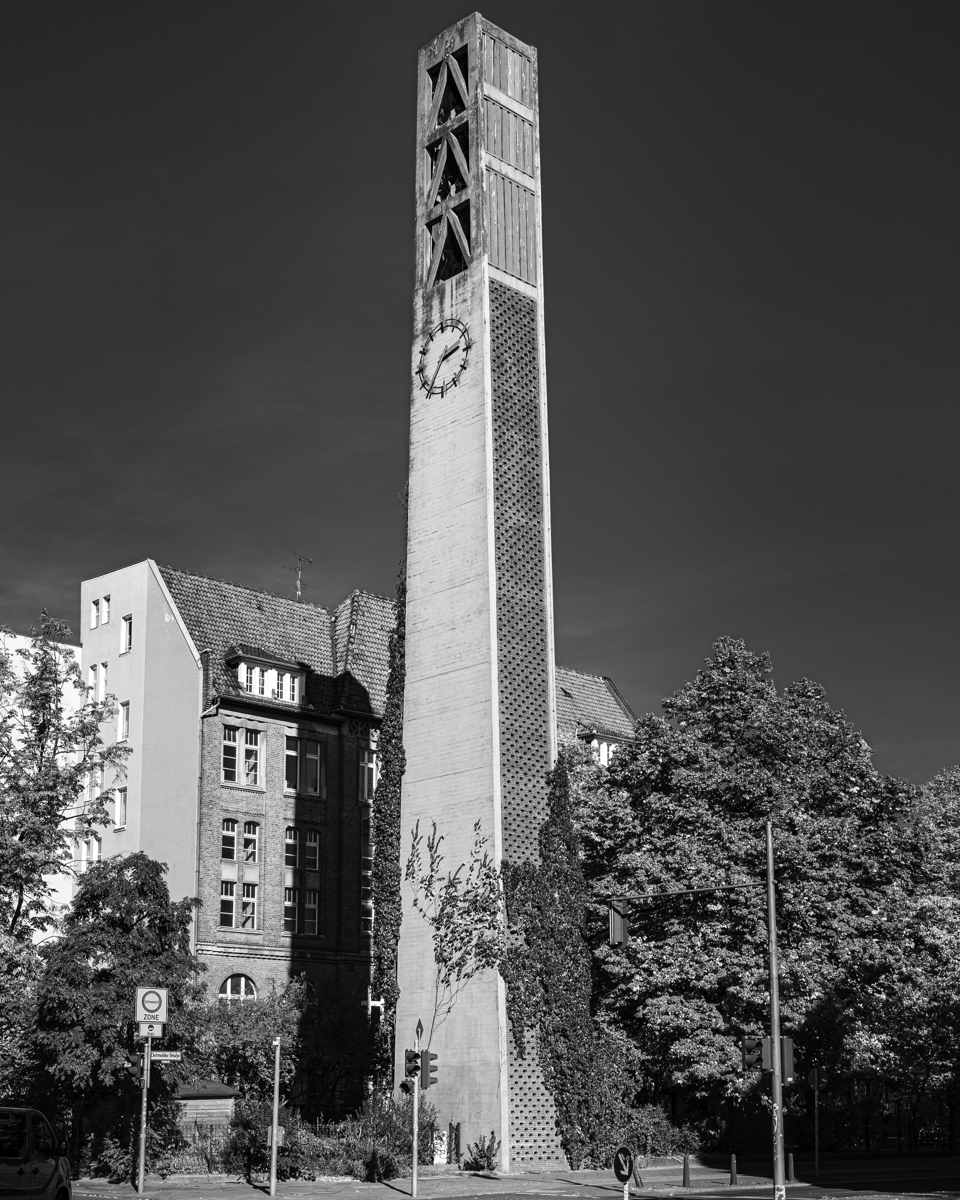 Berlin Modern tweet media