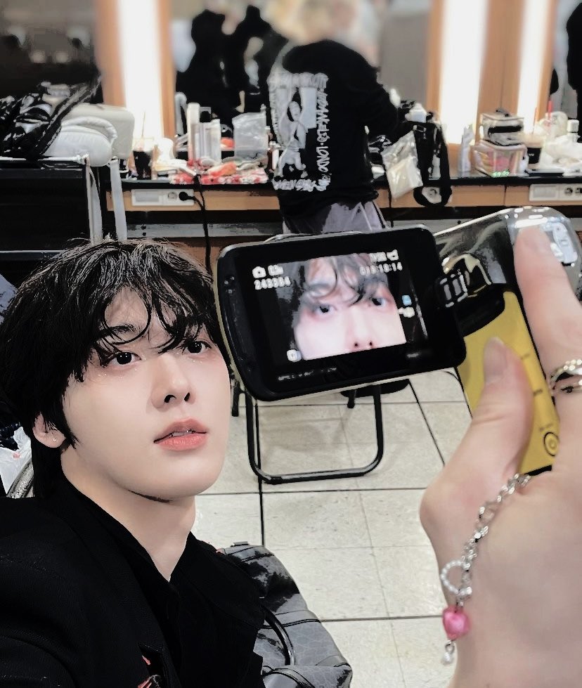 ⠀

    🥛ddᥝꪀ❛ुɣᦅᦅꪀ૱̌❩̷dᎥᥝrɣ⅟🦋
 ೇᥛp私dᨡtᦸ᎖̊˖»pᦅ:sƚ ᢤdᥝᎥꙆɣୣ୧ 轢
Selam roha! Bugünlerde çok foto
ğraf çekiyorum farkettiniz değil m
i? Neden böyle olduğunu bilmiyo
rum. Sizinle buluşturmak içinde 
gecikmedim. 
  ू､᥉ᦅᥴᎥᥝꙆ৫ﮦოᥱdᎥᥝୁ٪꣓updध𝟗𝟗

⠀