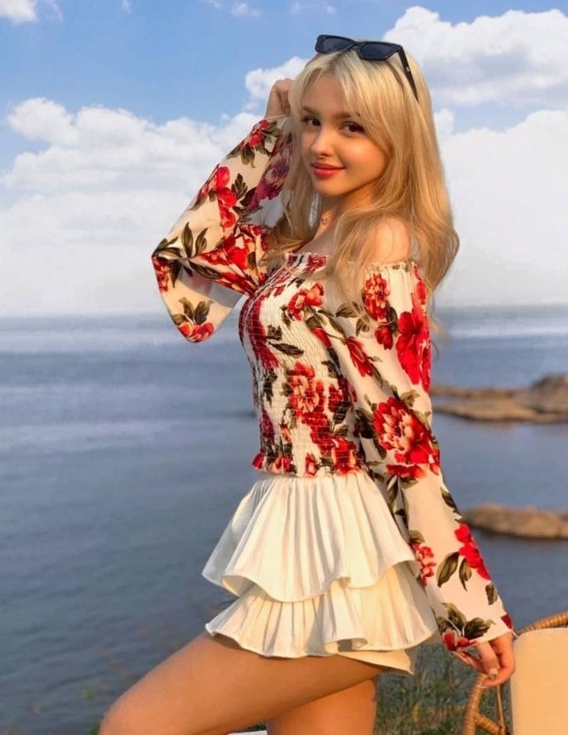 Nicolle*ꕤ on Twitter: "Happy Day 💋 #love 💙"