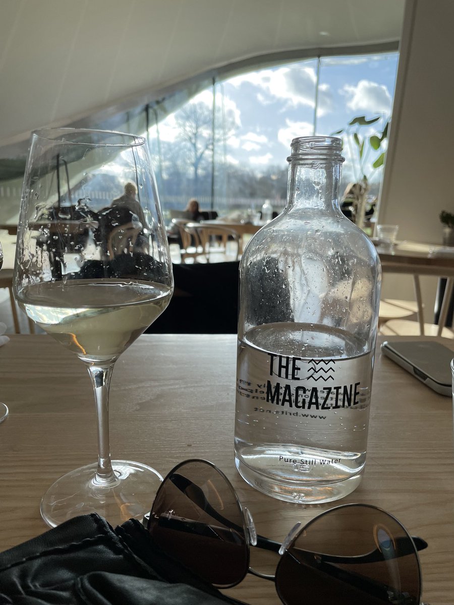 levine_art's tweet image. #Serpentine #ZahaHadid #TheMagazine