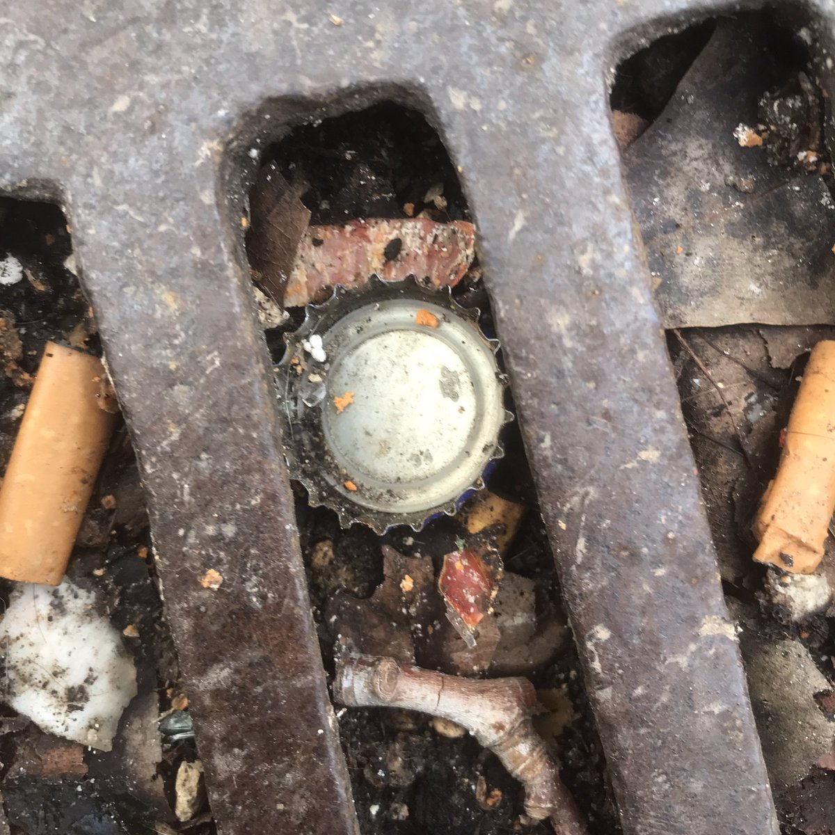 theCAP_project's tweet image. -11jan23 15:08-15:35 1st Arr.-Paris 
 ∙1st pic #2Cap 
 ∙2nd pic #6Cap 
 ∙3d pic #7Cap
 ∙4d pic #8Cap

#january2023 

#cap_mapping #cap_identity #Paris #France #the_cap_project #bottlecap 
#bottlelid #beer #soda #beverage #january #todayscaploot #loot #cap