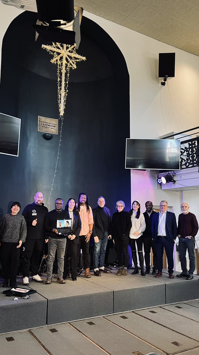 Jasmine_Ali's tweet photo. Great to catch up with the awesome people delivering on the positive activities programme with and for young people in Southwark. Thanks to City Hope London for hosting https://t.co/VqsMp5VYEQ