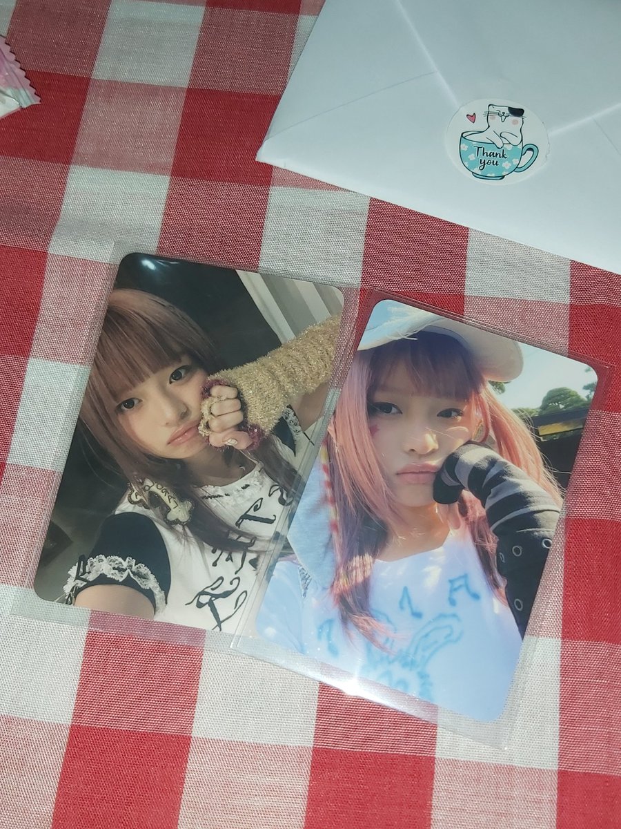 jwoncafe's tweet photo. hii, hanni arrived safely plus thank you sm for being kind and approachable seller @s07vn !! and also for the safe packaging and candies >< super worth it magpabudol sau, 'till next time bff π«Άπ»
#hlemails #rielproofs https://t.co/rmnVUL3TYH