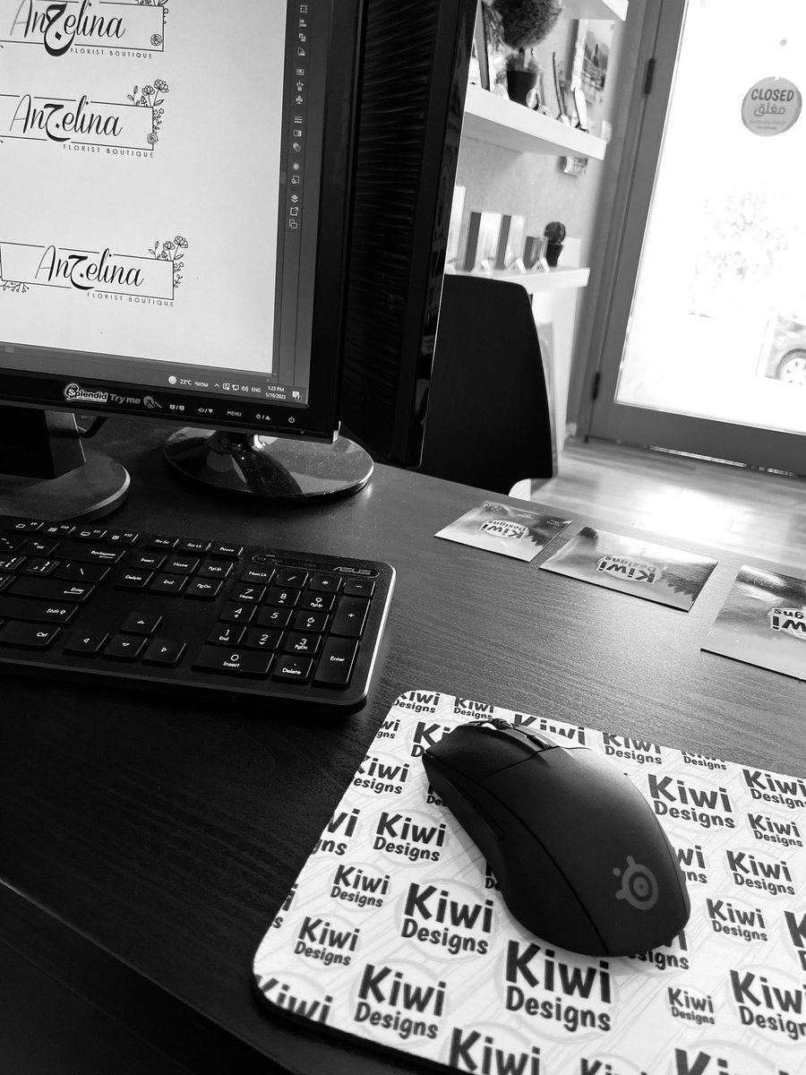Another day at work 👨🏻‍💻
#GraphicDesign #GraphicDesigner #work #KiwiDesigns