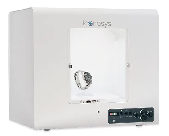 The LumiCube 360 Jewelry Photography Light Box represents the ultimate do-it-yourself Jewelry Photography Solution. More info here: iconasys.com/360-product-ph…

#360software #lumicube #enterprise #360turntable #360lightbox #lightbox #photographystudio #360productphotography