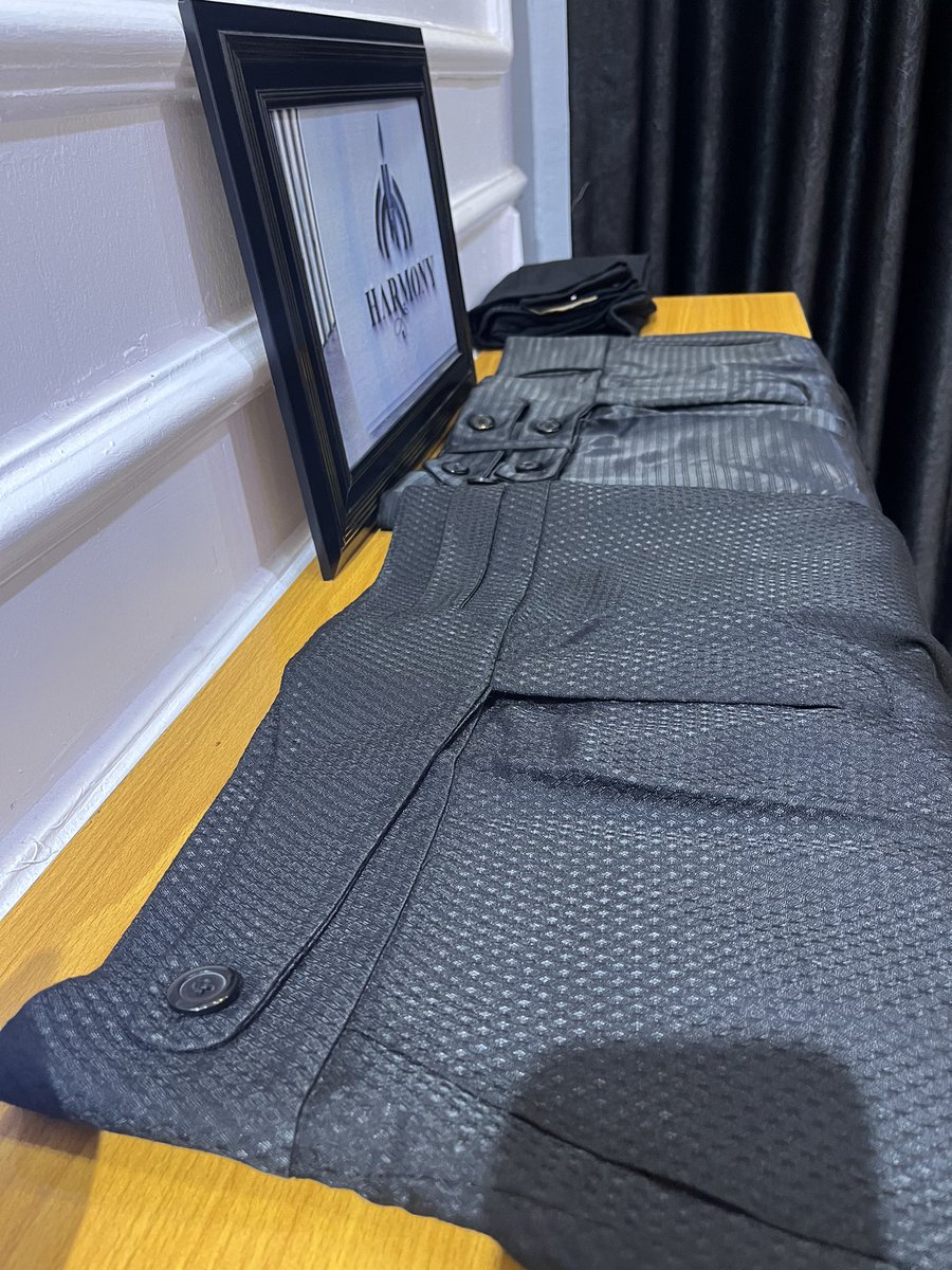 harmony_stylist's tweet photo. Bespoke Trouser for coperate and casual Tops @harmony_stylist #hfsmen #casualwears #mentrousers #ONEPIECE1072 https://t.co/j51e3lnrm2