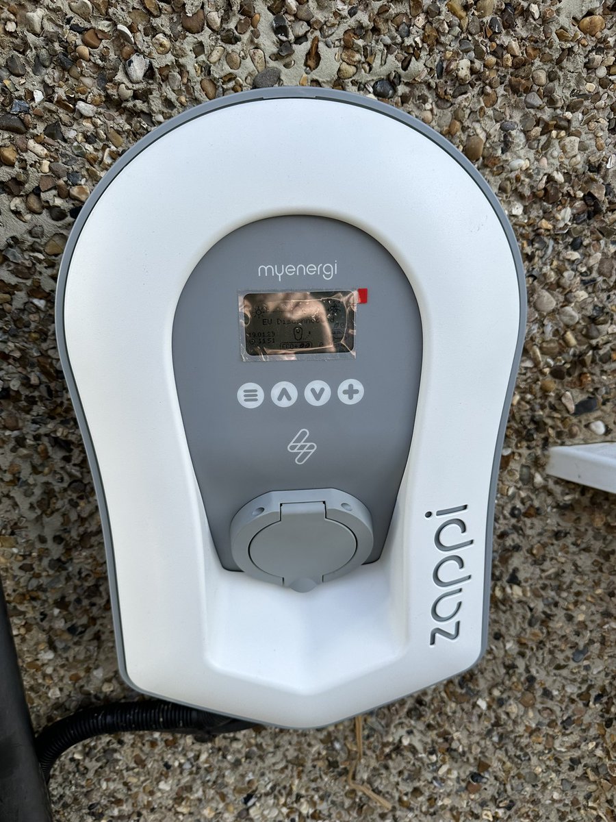 The PlugSeeker - 🇺🇦 tweet media