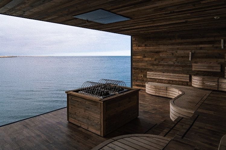 SolBrah's tweet photo. I’d thoroughly enjoy  an open water facing sauna https://t.co/QrvqGQAzqj