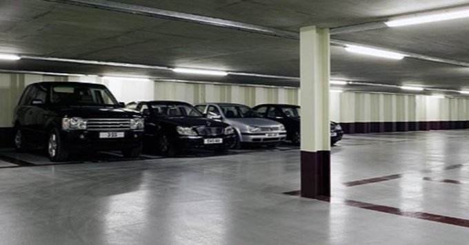 ConrenResin's tweet photo. We have to admit we enjoy #Throwbackthursday ๐ it's nice to look back ๐over the archives! This one goes back 12 years, a basement car park๐ in London with our #Congrip high build anti-slip epoxy resin coating #epoxyresin #anti-slip #Conrenresinflooring https://t.co/xguEicLlAs
