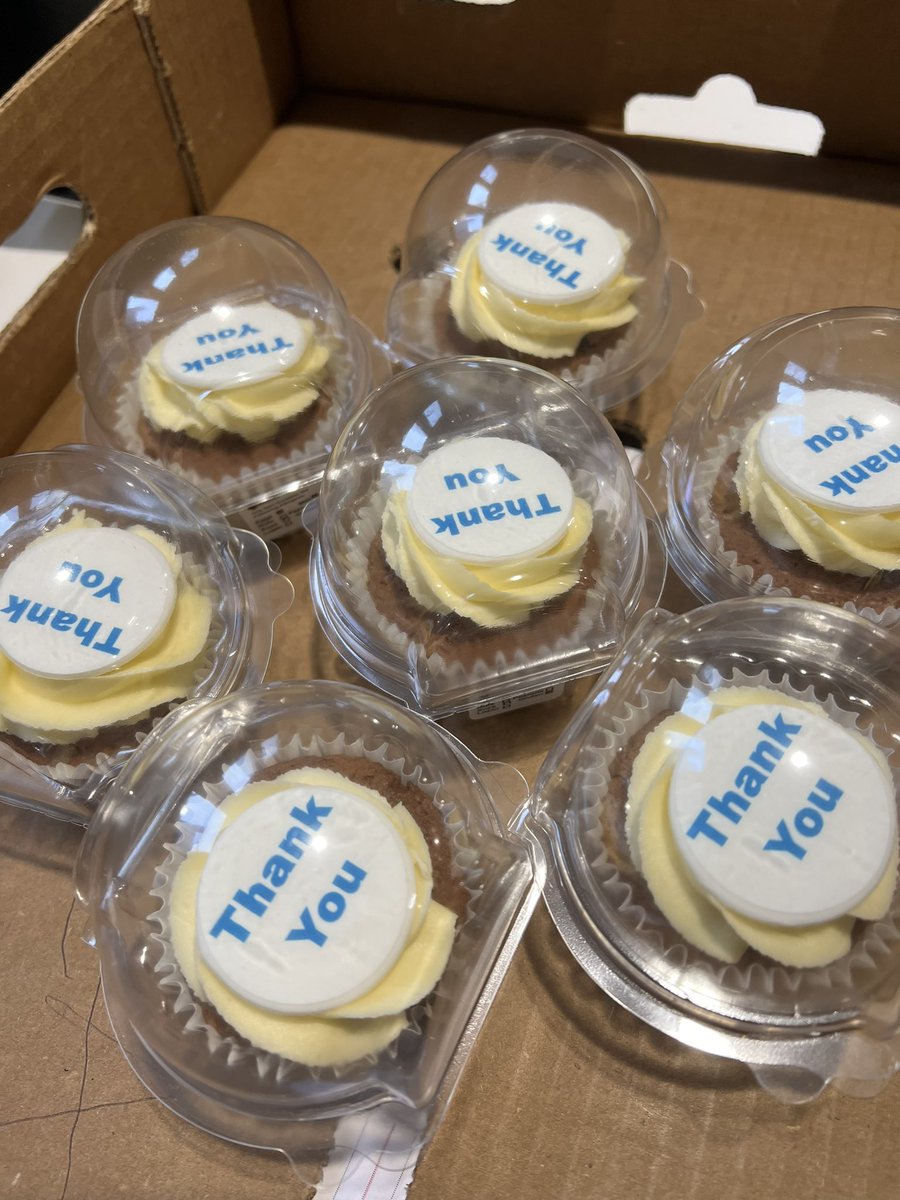 Thank you for coming over <a href="/Ladyanne_ward/">Lady Anne Allerton team @NHNN neurosurgery</a> and for our sweet treat @vsweeney431 and matrons 🥳 It was nice to see the senior team! 💪🏼🤩 Thank you for all you do and the support #OneTeam <a href="/lindaflynn51/">linda flynn 💙</a> <a href="/QSNeurosurgery/">Queen Square Neurosurgery</a>