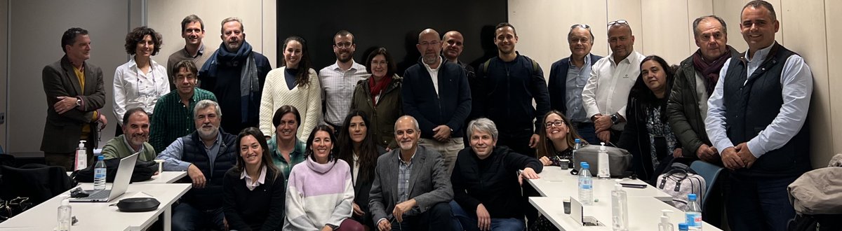 APROMAR_acui's tweet photo. ¡1a reunión de APROMAR-REMA 2023! Reunimos a los expertos en I+D+i de las principales empresas de #acuicultura en España para hablar sobre los proyectos de 2022 y 2023.
#Promesila #Nuvapa #Guíasbienestarpeces #NewPro #Piscibien #Tenca #Tunaction #Planaser2.0 #Pescazul https://t.co/cH0ciNqevO