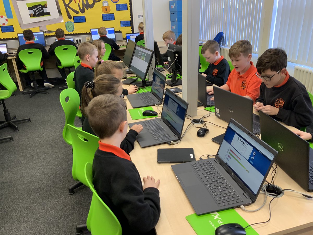 Lot’s of excitement playing J2Blast live against their classmates today. <a href="/just2easy_com/">Just2easy 🚀</a>