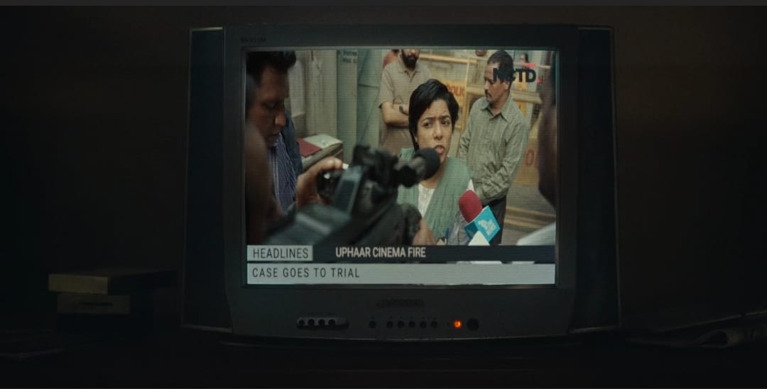 Netflix's #TrialByFire is fantastic. Such excellent writing and execution. So raw and true.
Rajshri Deshpande in particular is outstanding. Such an accurate picture of what might have occurred to the victims and their families at the Uphaar Cinema.