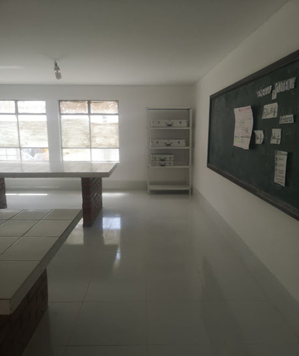 GAMLP_SMEDS's tweet photo. #SMEDS | Construcción de rampas y reacondicionamiento de baño para personas con discapacidad, renovación de canaletas, bajantes, red principal de alcantarillado sanitario, nivelación de terreno y construcción de nuevo hormigón, reparación de techos y otras obras son inauguradas. https://t.co/Nr7f9aIpbL