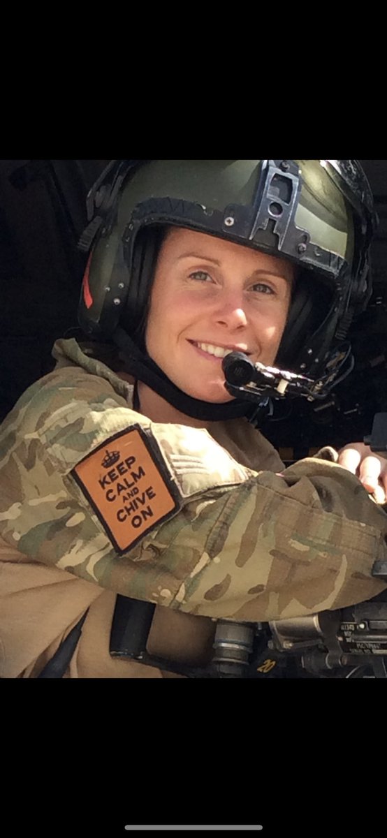 chinnychick's tweet photo. Keep Calm and Chive on! ππ€ @theCHIVE thought you would appreciate this pic of me crewing one of the @RoyalAirForce Chinooks out in Afghanistan on Op Herrick! #noordinaryjob #chickswithguns if in doubt, chive on!!!!π https://t.co/MBwcBOG0Mq